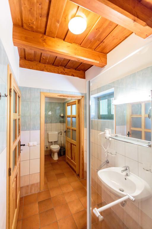 Oereghegyi Apartman Vindornyalak Δωμάτιο φωτογραφία